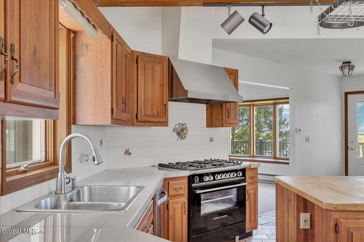 21 Pleasant Hill Drive Poestenkill NY 12140