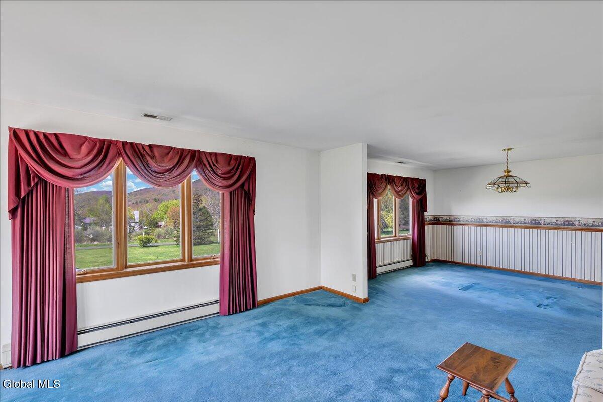 21 Pleasant Hill Drive Poestenkill NY 12140