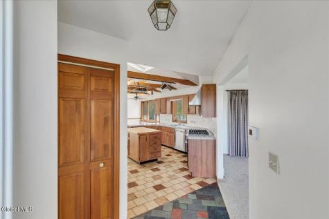 21 Pleasant Hill Drive Poestenkill NY 12140