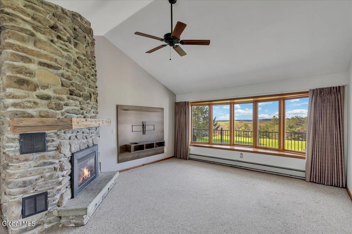 21 Pleasant Hill Drive Poestenkill NY 12140