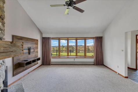 21 Pleasant Hill Drive Poestenkill NY 12140