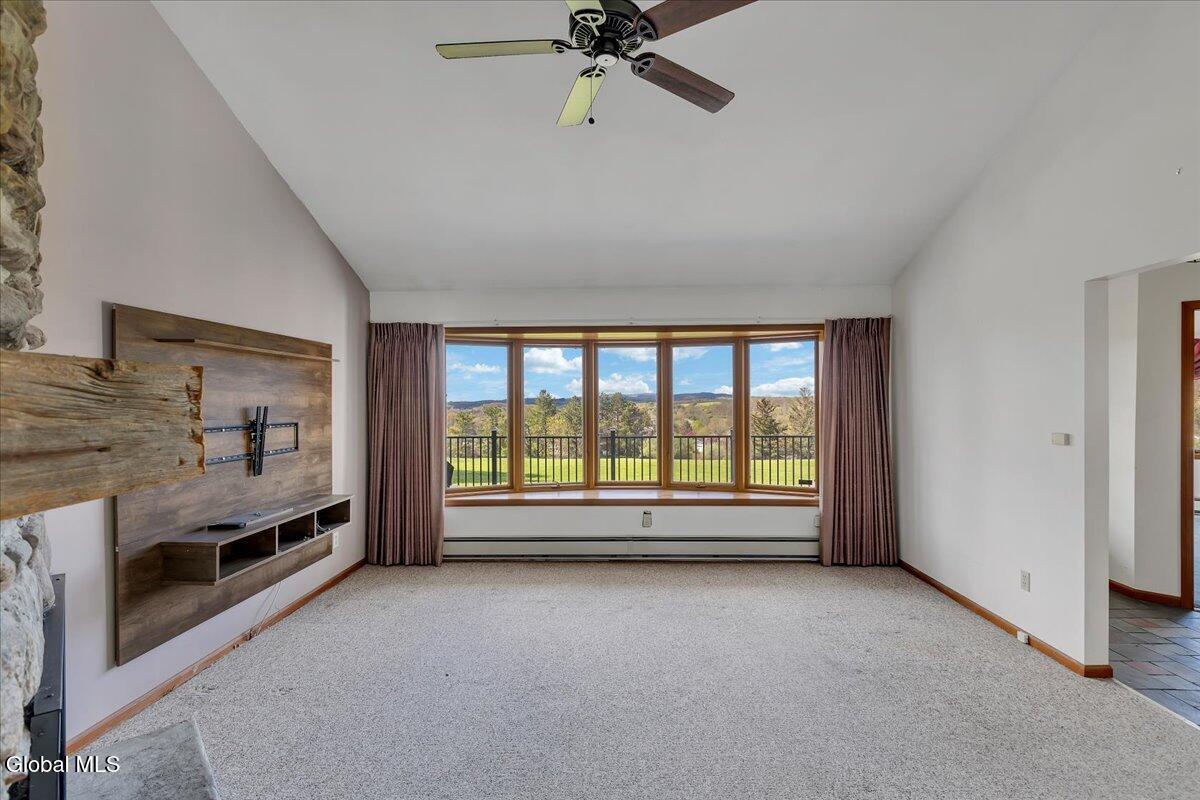 21 Pleasant Hill Drive Poestenkill NY 12140