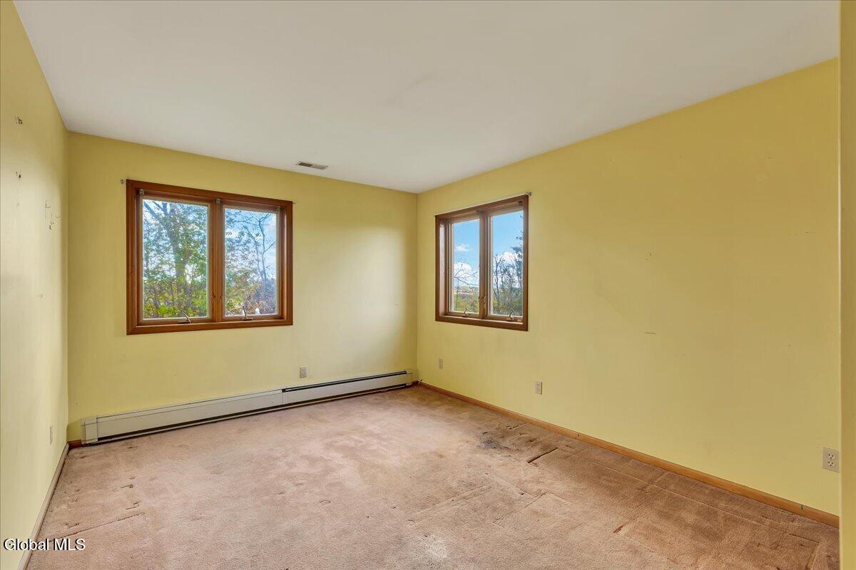 21 Pleasant Hill Drive Poestenkill NY 12140