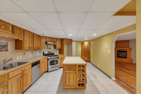 21 Pleasant Hill Drive Poestenkill NY 12140