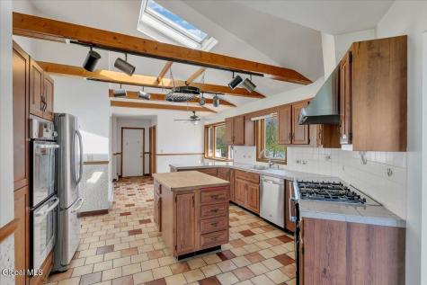 21 Pleasant Hill Drive Poestenkill NY 12140