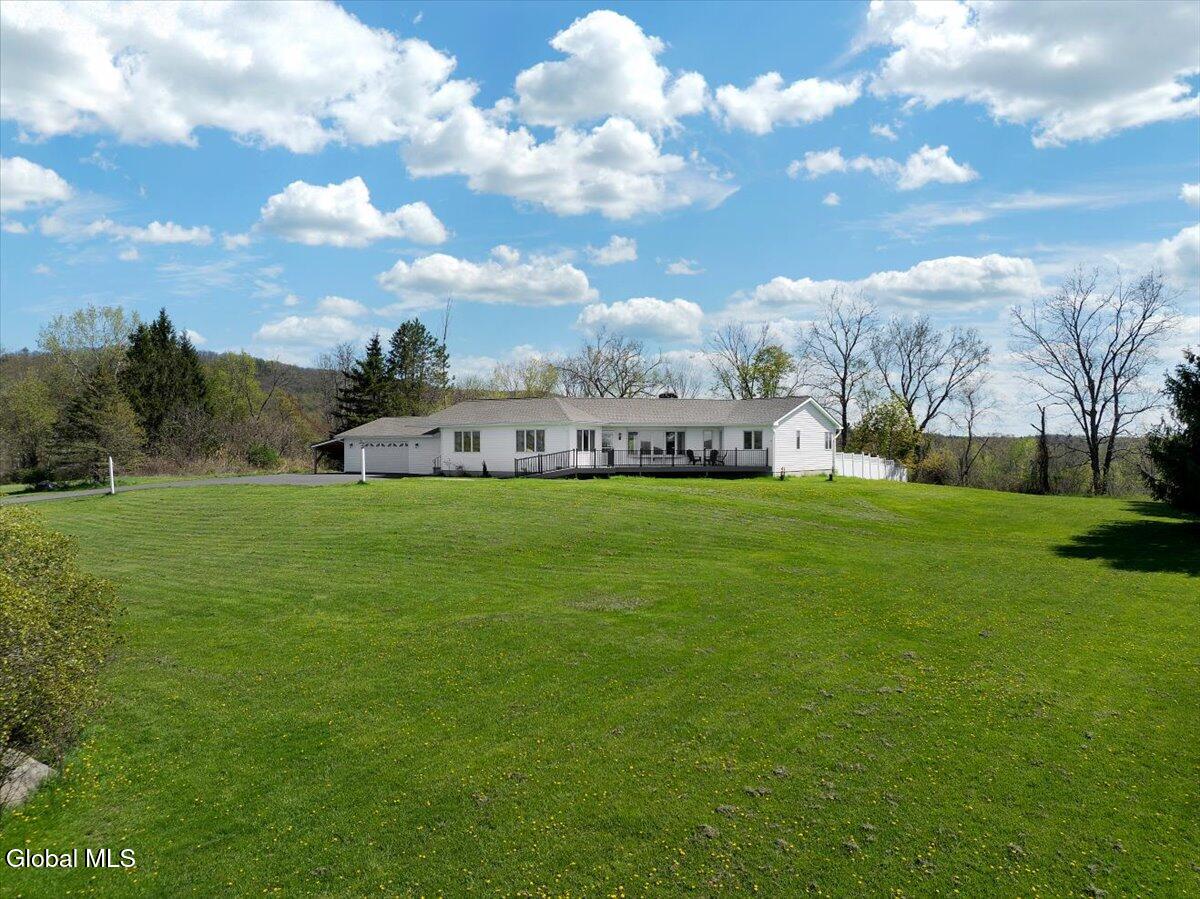 21 Pleasant Hill Drive Poestenkill NY 12140