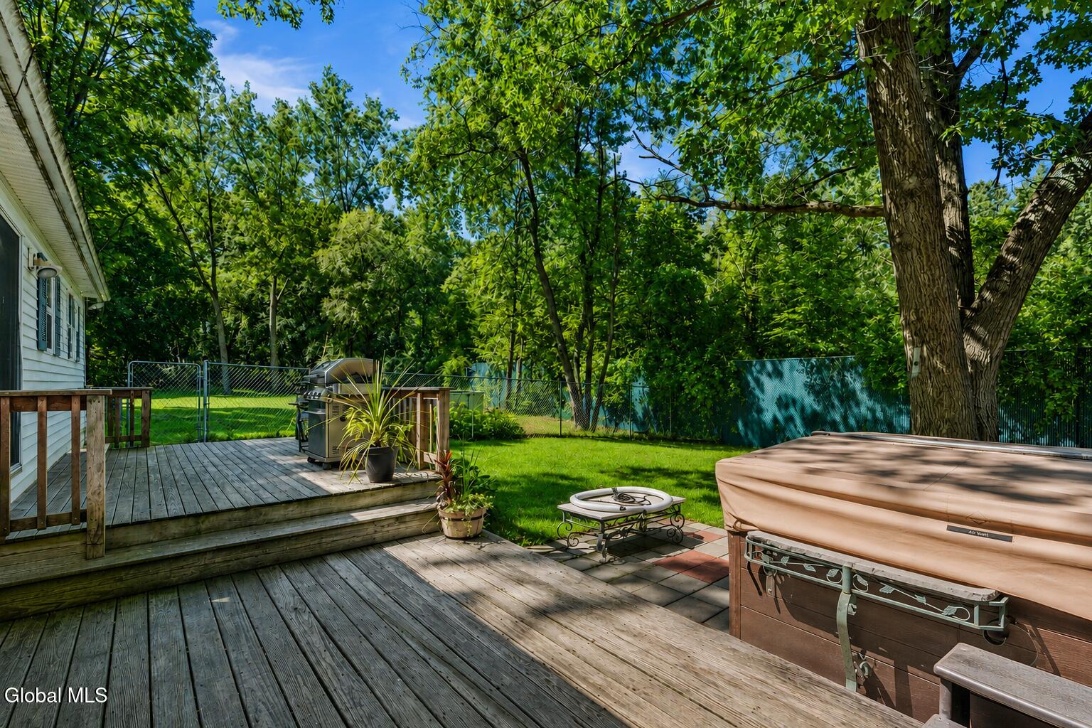 1119 Ny-196 Hudson Falls NY 12839