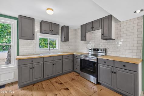 28 Vale Street Salem NY 12865