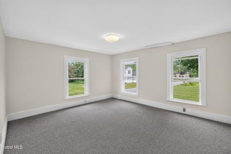 28 Vale Street Salem NY 12865