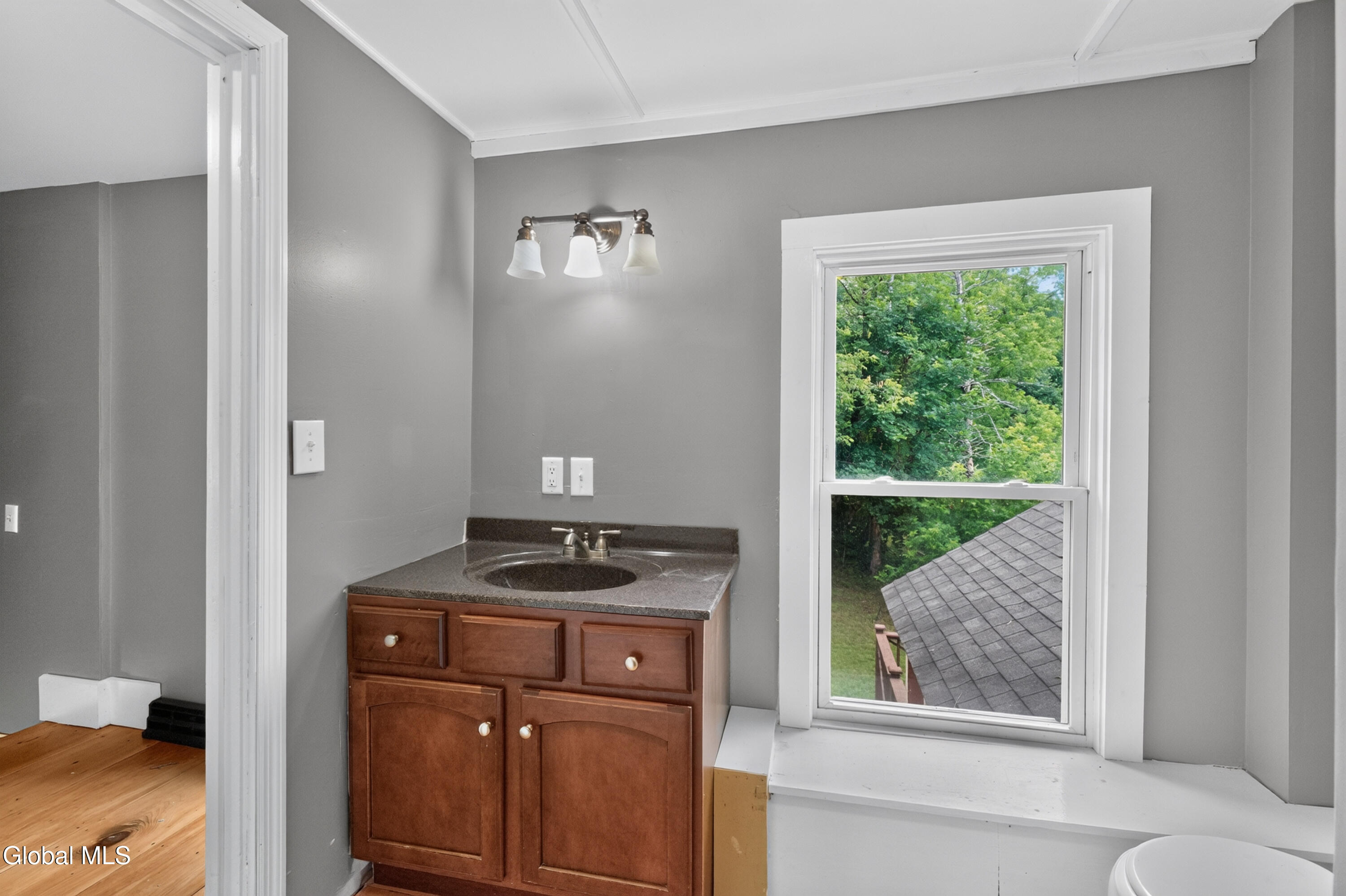28 Vale Street Salem NY 12865