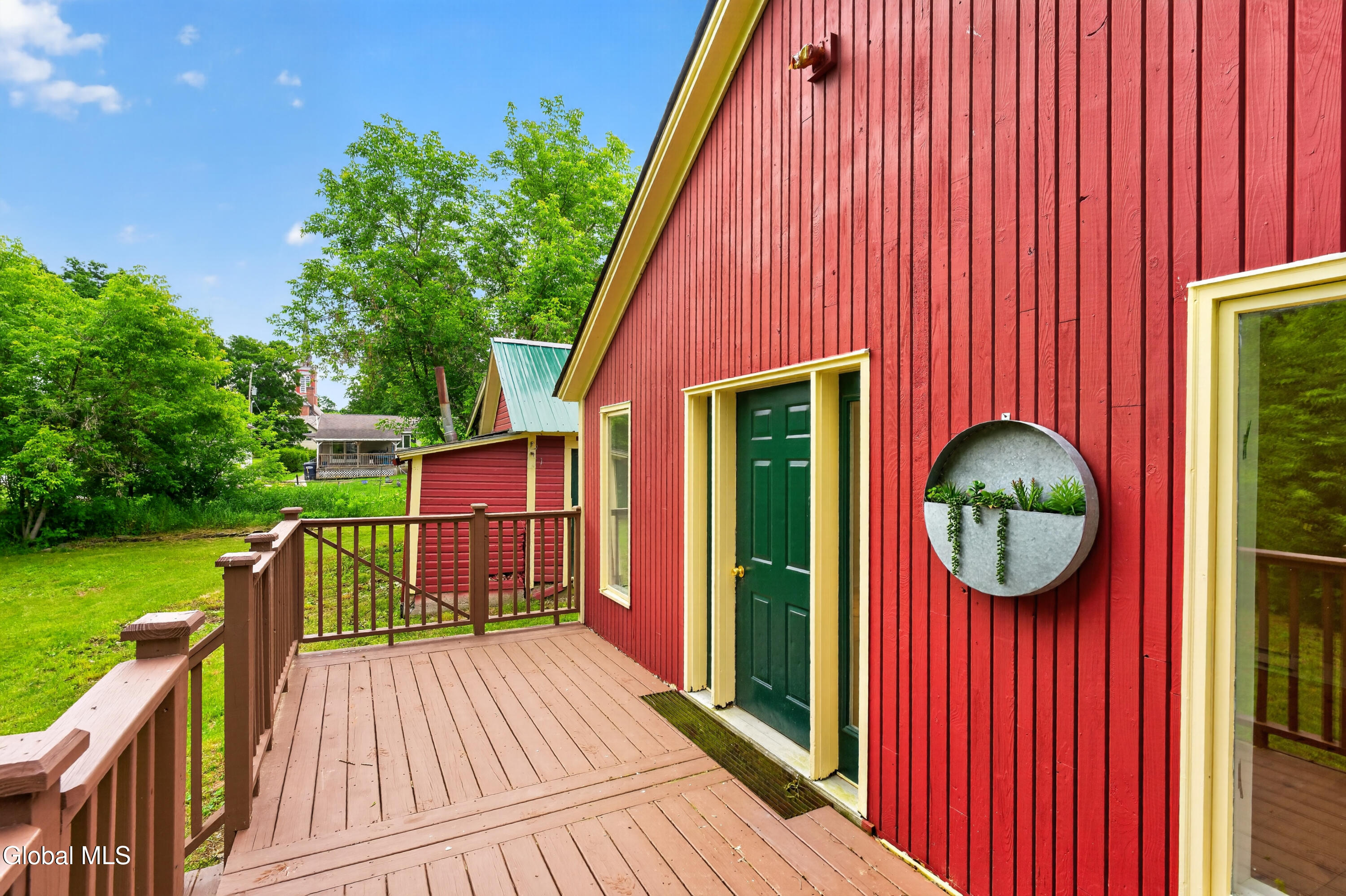 28 Vale Street Salem NY 12865