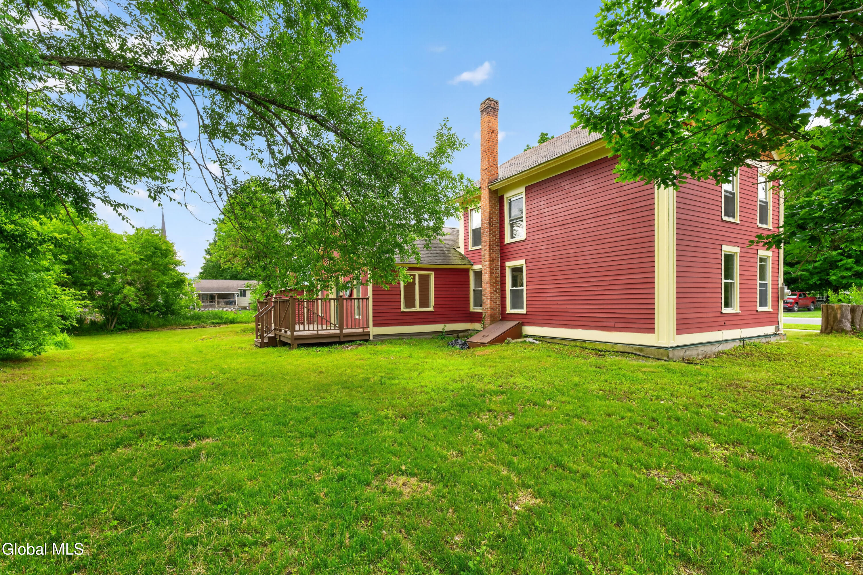 28 Vale Street Salem NY 12865