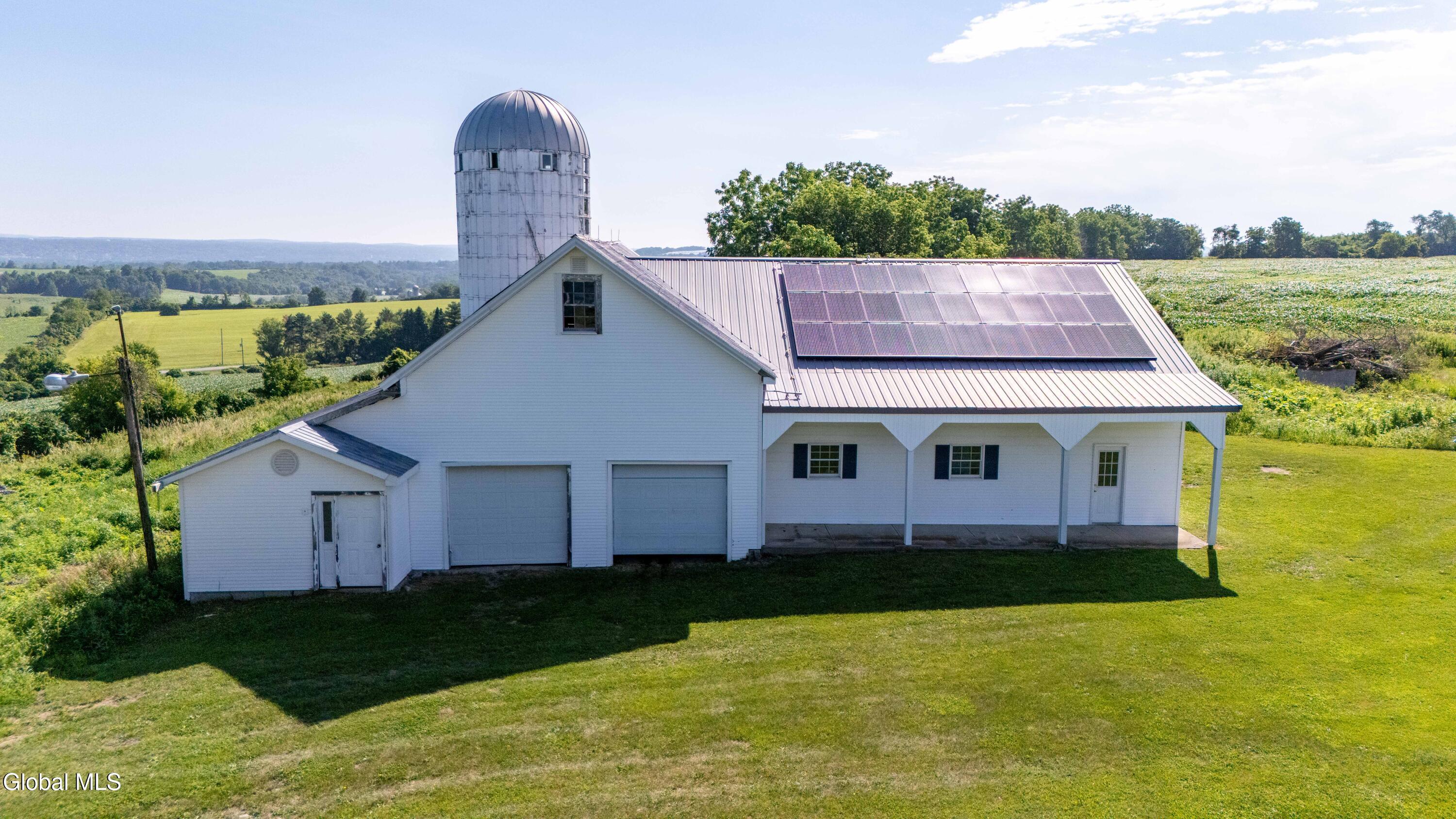 221 Denice Road Amsterdam NY 12010