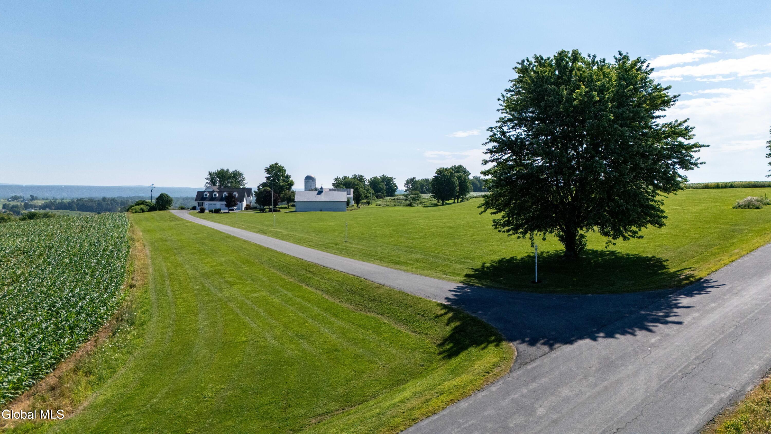 221 Denice Road Amsterdam NY 12010