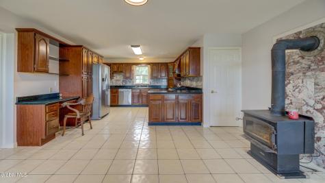 221 Denice Road Amsterdam NY 12010