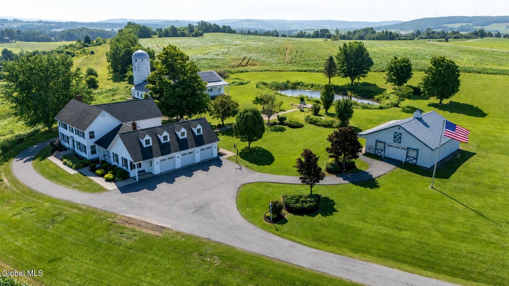 221 Denice Road Amsterdam NY 12010