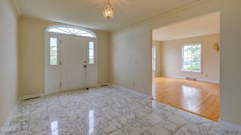 221 Denice Road Amsterdam NY 12010