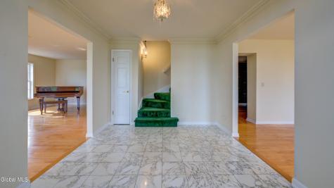221 Denice Road Amsterdam NY 12010