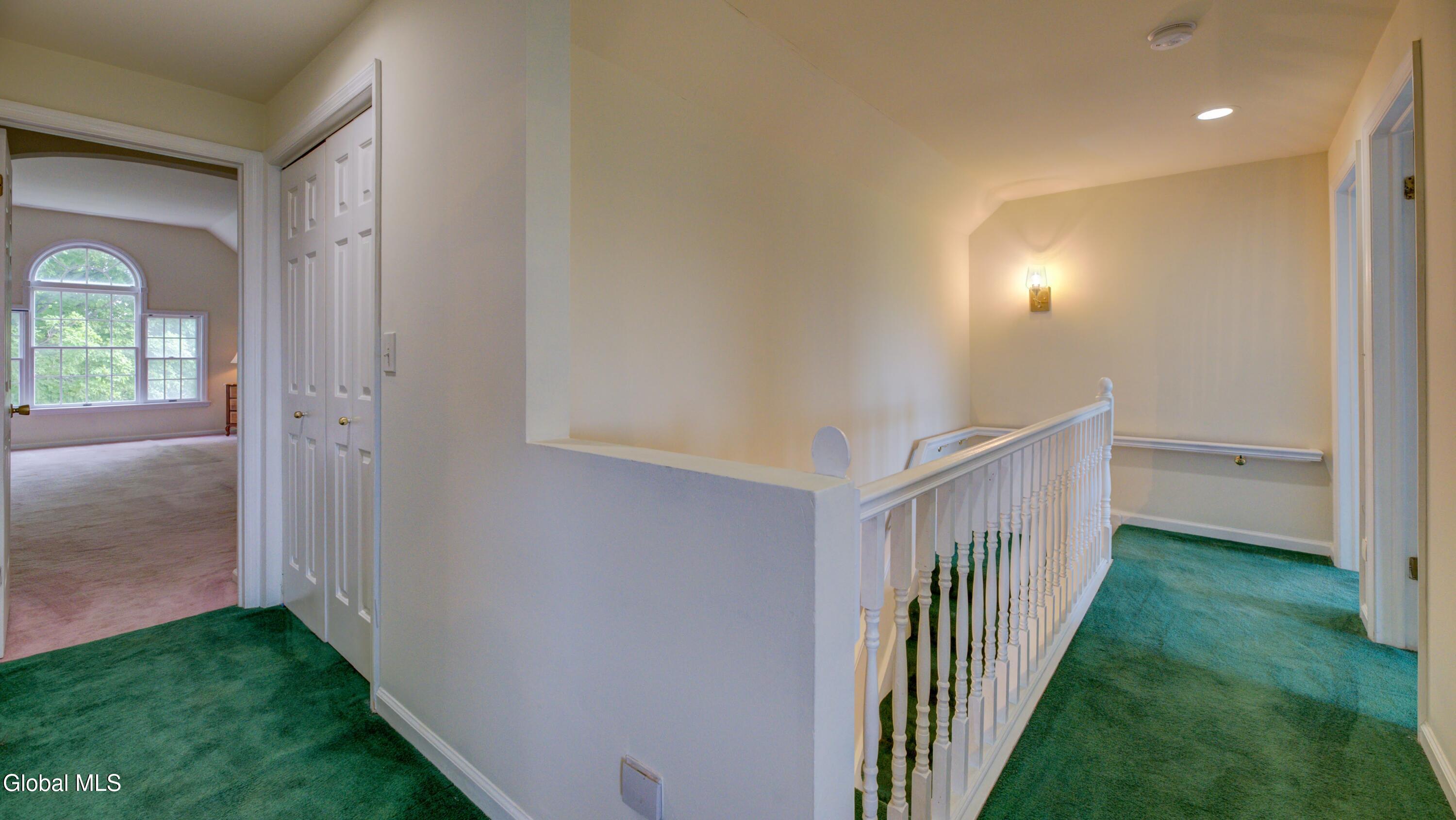 221 Denice Road Amsterdam NY 12010