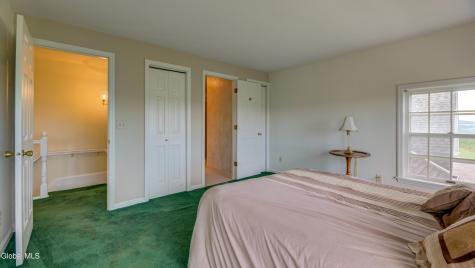221 Denice Road Amsterdam NY 12010