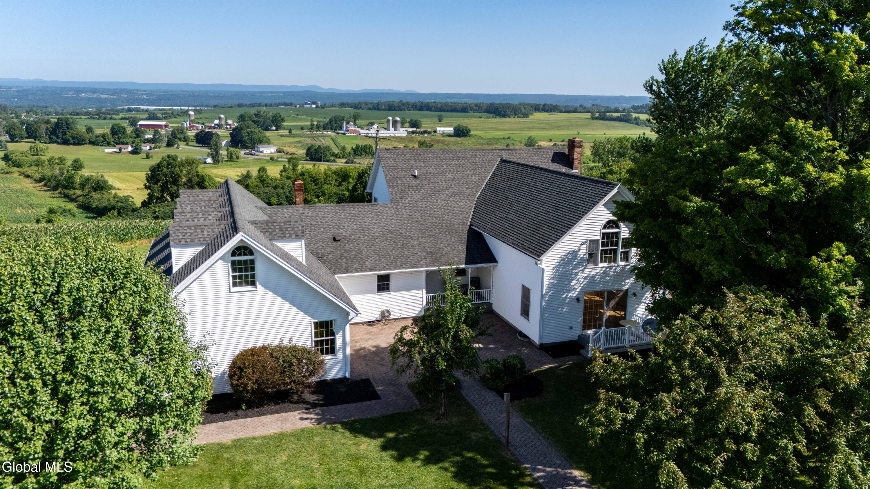 221 Denice Road Amsterdam NY 12010