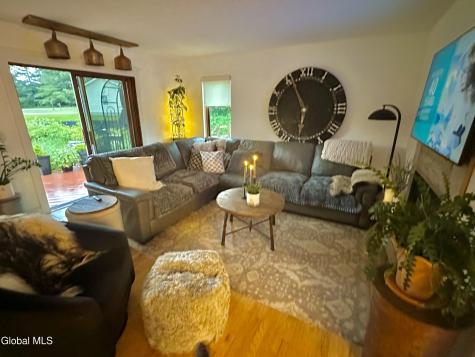 2 Sky View Lane Valatie NY 12184