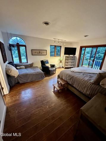 2 Sky View Lane Valatie NY 12184