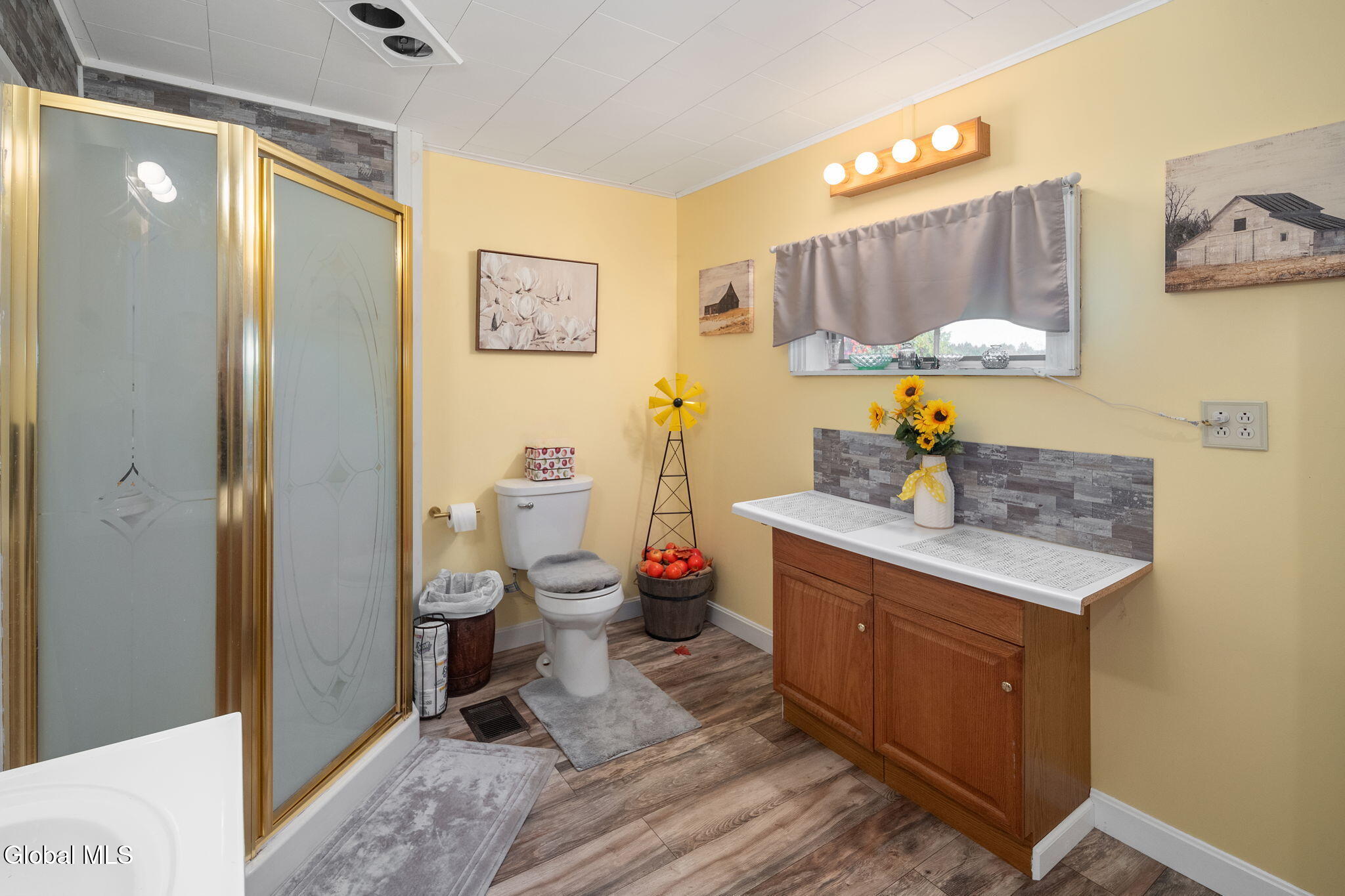 5635 Ny-40 Argyle NY 12809