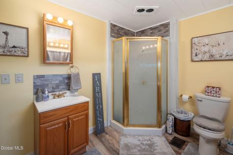 5635 Ny-40 Argyle NY 12809