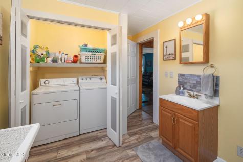 5635 Ny-40 Argyle NY 12809