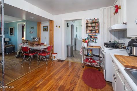 5635 Ny-40 Argyle NY 12809