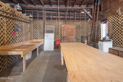 5635 Ny-40 Argyle NY 12809