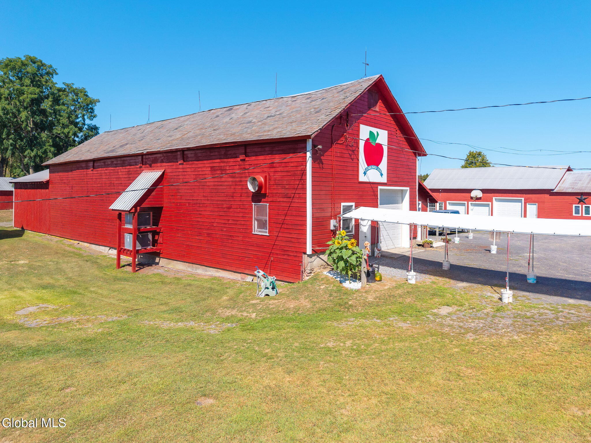 5635 Ny-40 Argyle NY 12809