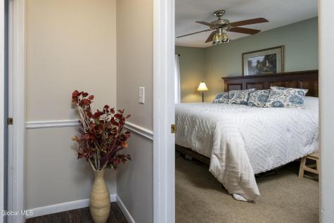 12 Pinewood Hollow Road Queensbury NY 12804