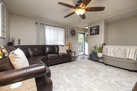 12 Pinewood Hollow Road Queensbury NY 12804
