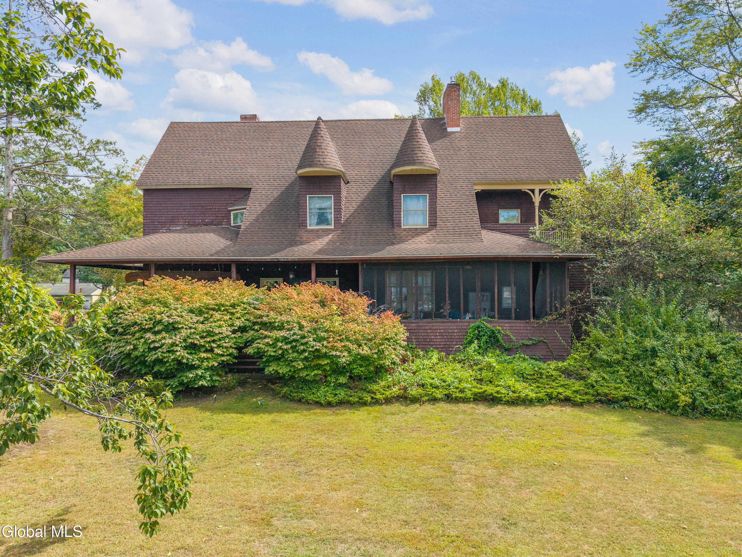 182 Ballston Avenue Saratoga Springs NY 12866