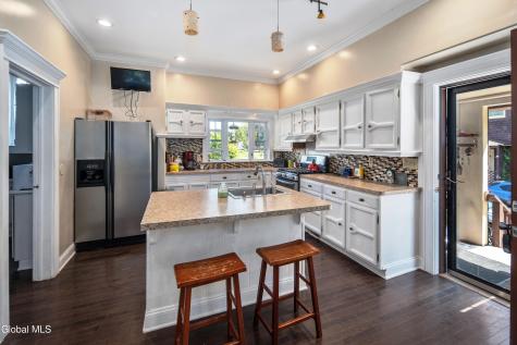 182 Ballston Avenue Saratoga Springs NY 12866