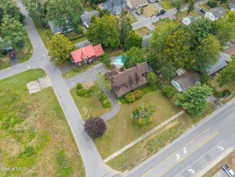 182 Ballston Avenue Saratoga Springs NY 12866