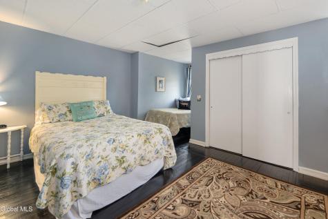 182 Ballston Avenue Saratoga Springs NY 12866