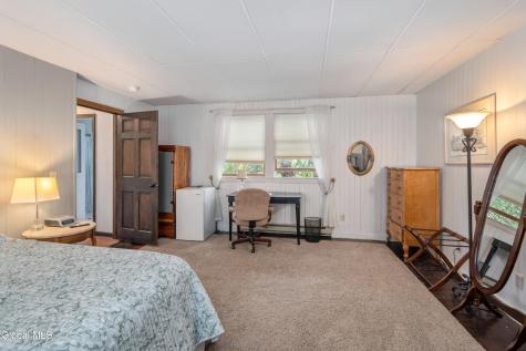 182 Ballston Avenue Saratoga Springs NY 12866