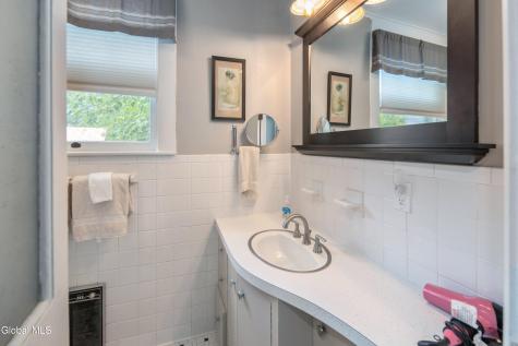 182 Ballston Avenue Saratoga Springs NY 12866