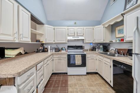 182 Ballston Avenue Saratoga Springs NY 12866