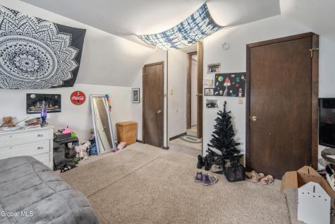 182 Ballston Avenue Saratoga Springs NY 12866