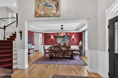 18 Burton Lane Loudonville NY 12211