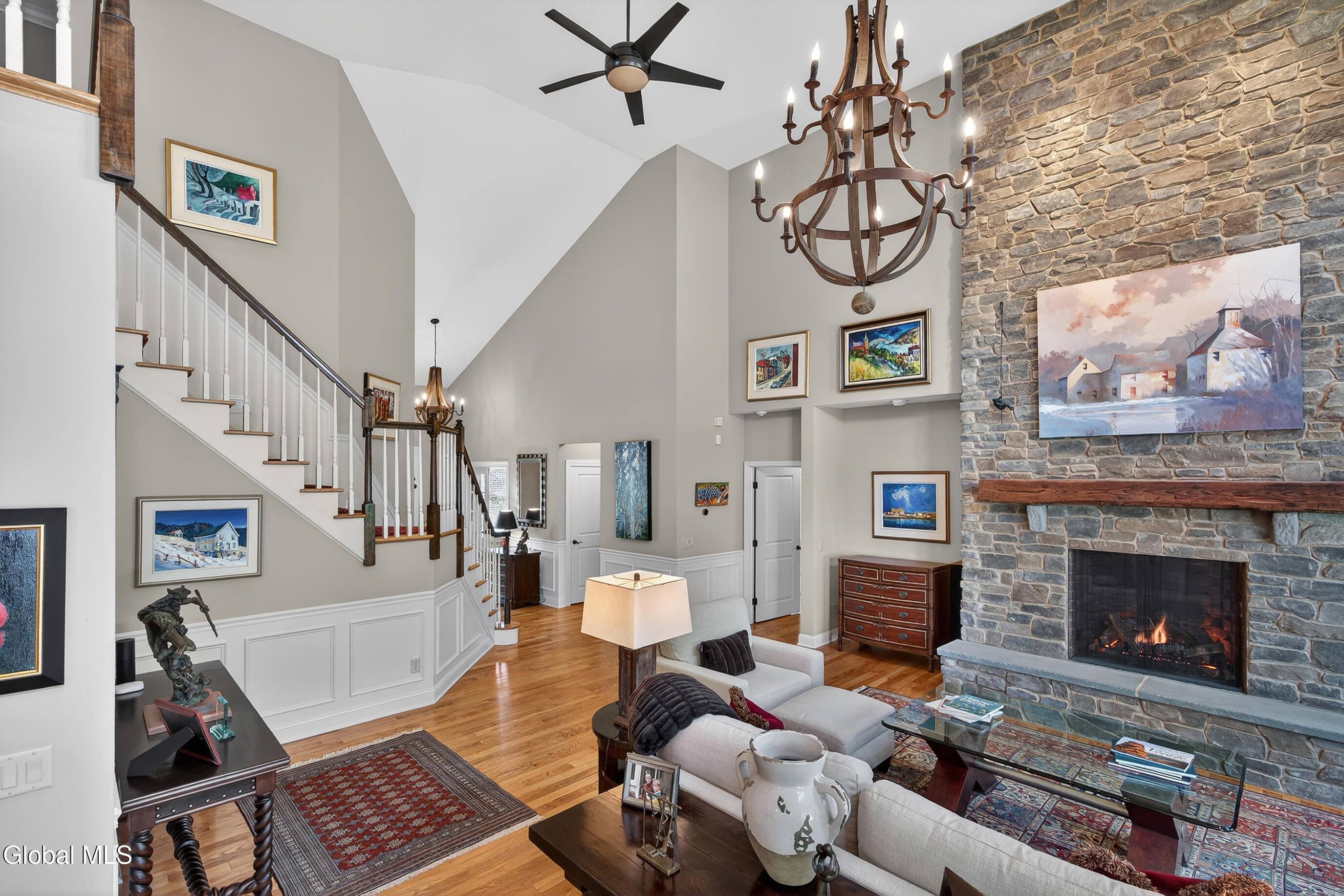 18 Burton Lane Loudonville NY 12211