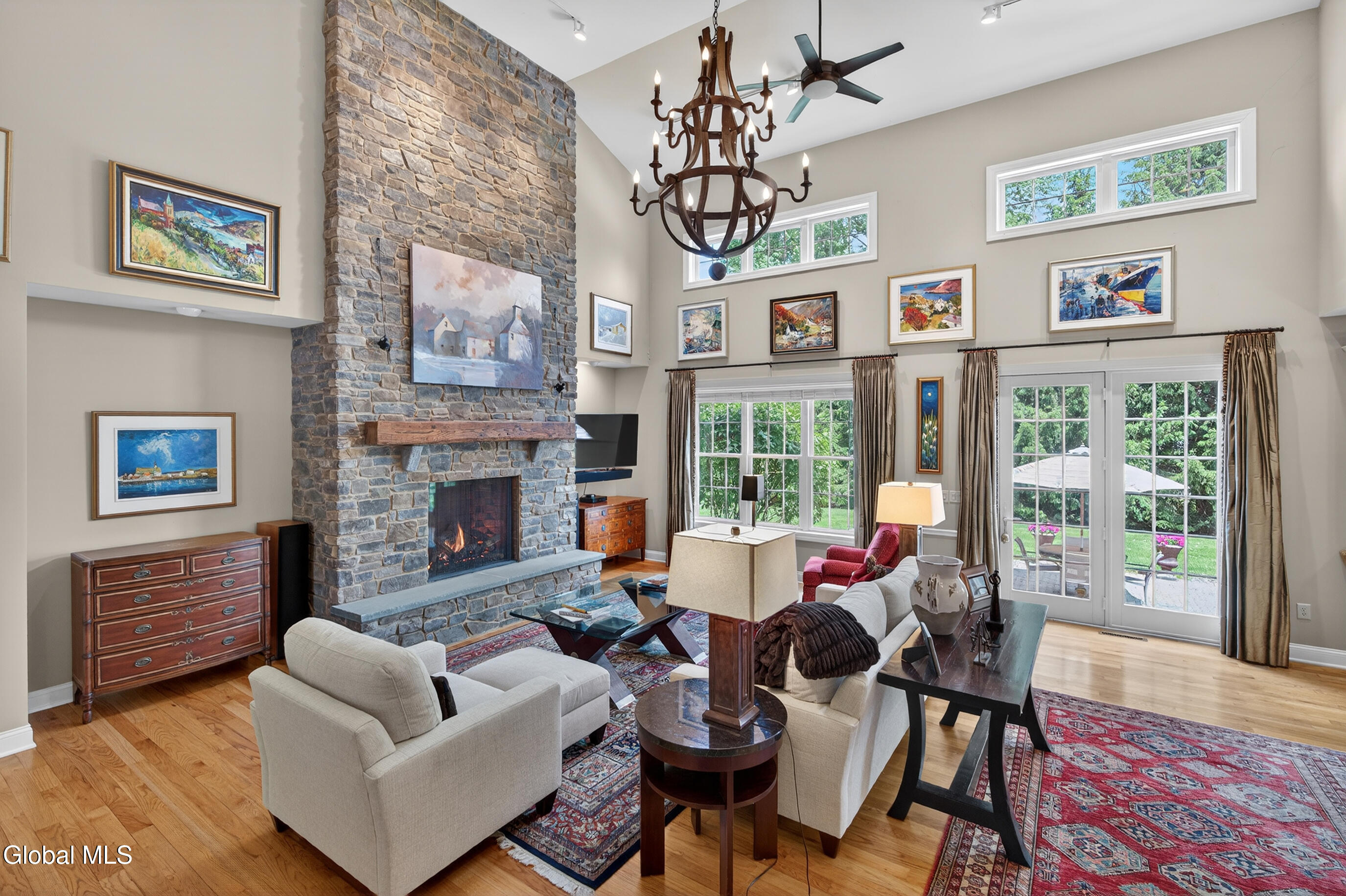 18 Burton Lane Loudonville NY 12211