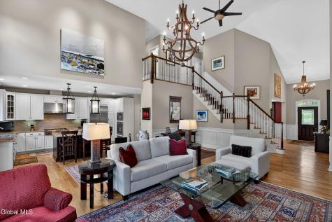 18 Burton Lane Loudonville NY 12211