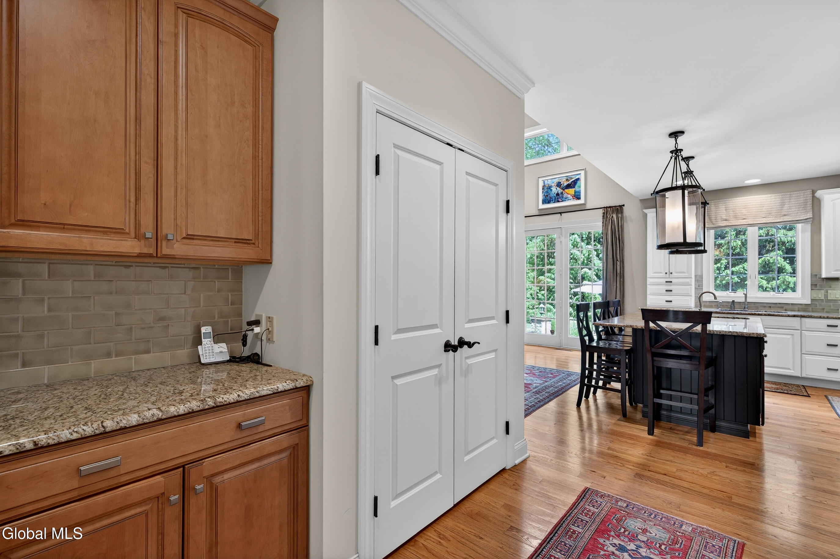18 Burton Lane Loudonville NY 12211