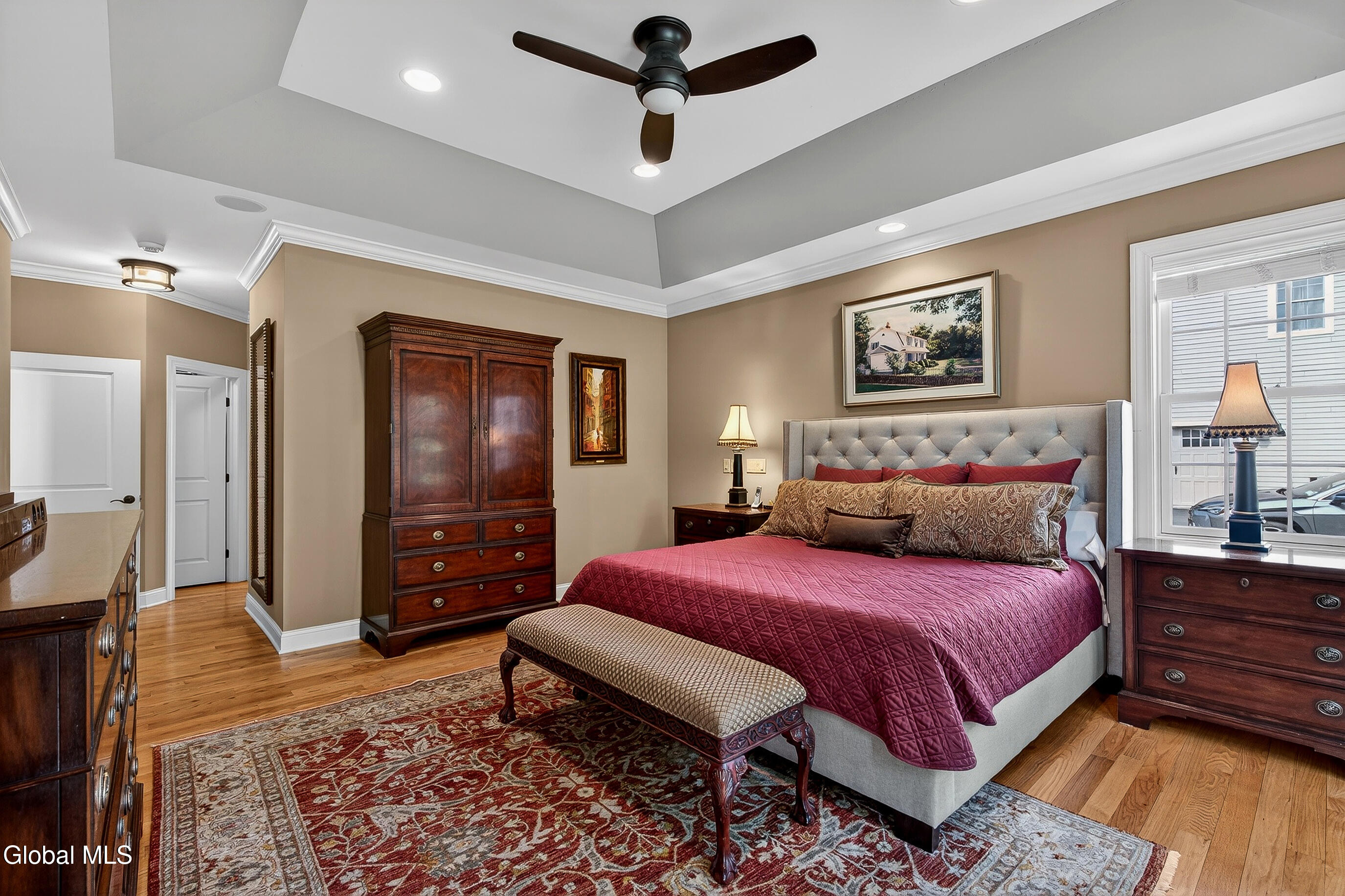 18 Burton Lane Loudonville NY 12211