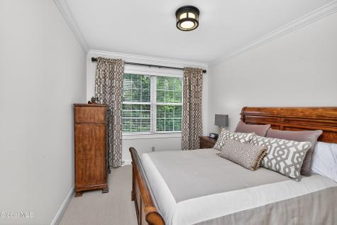 18 Burton Lane Loudonville NY 12211
